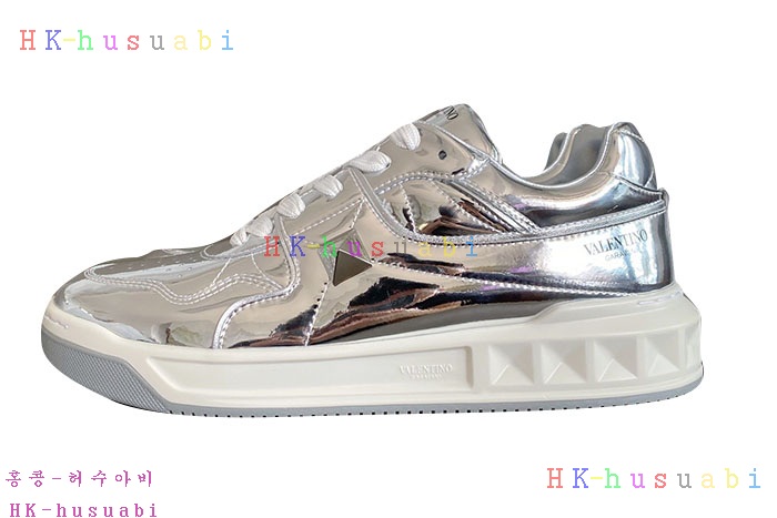 NEW 발렌티노 스니커즈 신상 V747742
