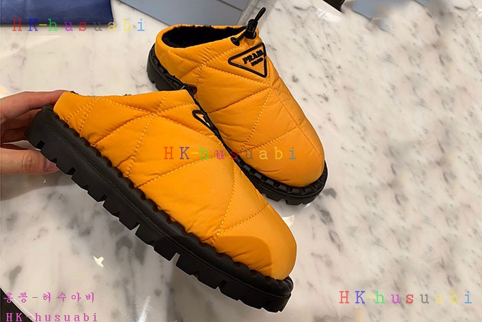 NEW 프라다 스니커즈 신상 P 8857555