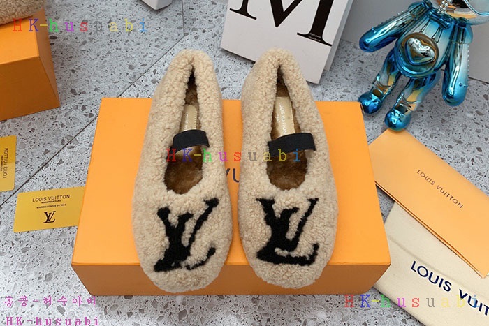 NEW 루이비통 신발 신상 LV 4478267