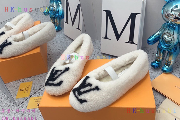 NEW 루이비통 신발 신상 LV 4478268