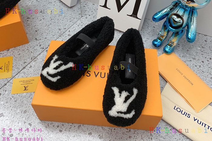 NEW 루이비통 신발 신상 LV 4478269