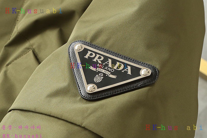 NEW 프라다 패딩 신상 P 4478907