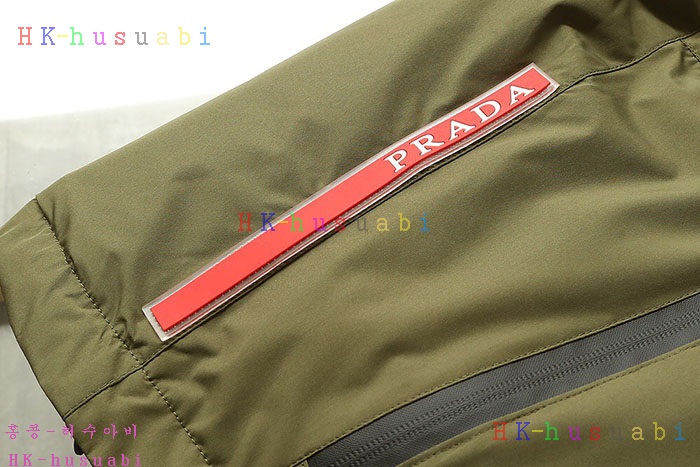 NEW 프라다 패딩 신상 P 4478907