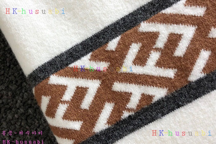 NEW 펜디 니트 신상 F 8587715