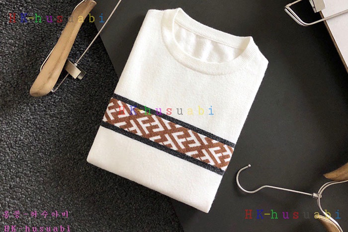 NEW 펜디 니트 신상 F 8587715