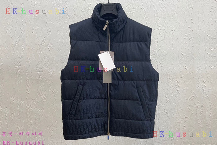 NEW 디올 패딩조끼 신상 DR 7477414