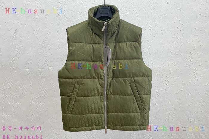 NEW 디올 패딩조끼 신상 DR 7477414