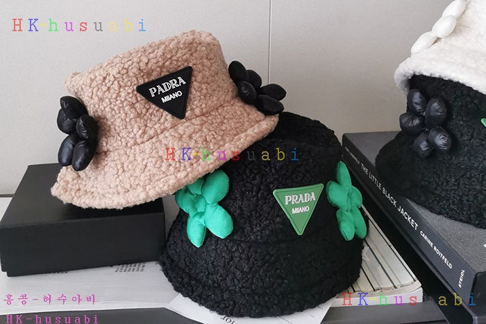 NEW 프라다 모자 신상 P 572251