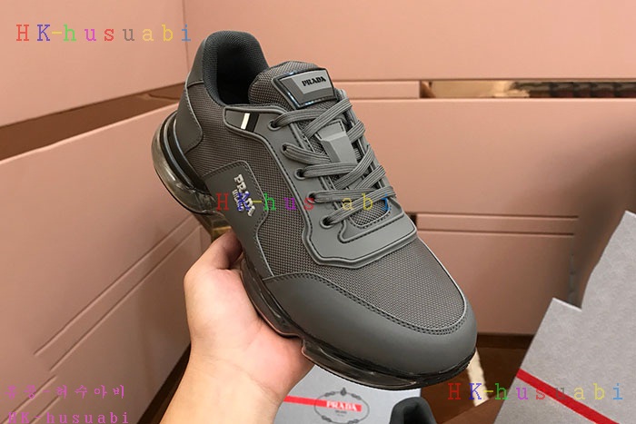 NEW 프라다 스니커즈 신상 P 336706