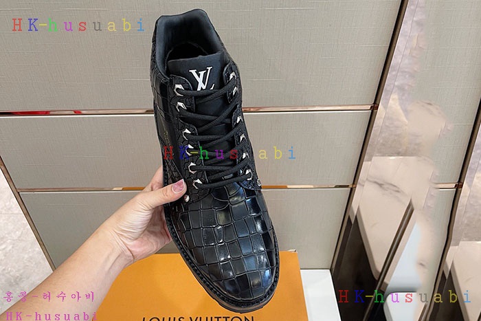 NEW 루이비통 스니커즈 신상 LV 225509