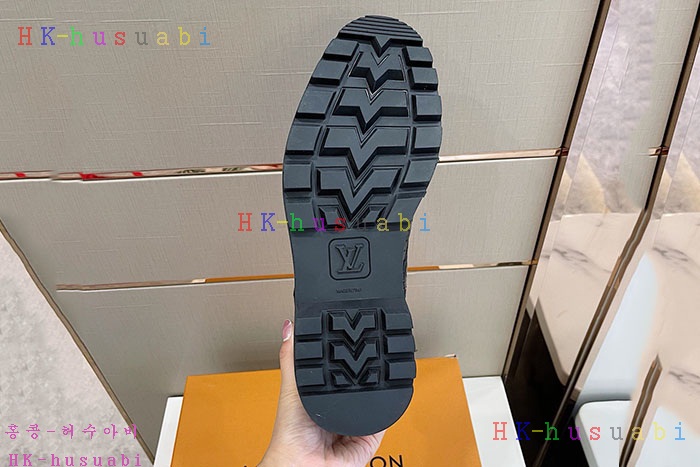 NEW 루이비통 스니커즈 신상 LV 225509