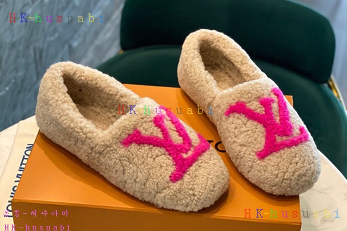 NEW 루이비통 신발 신상 LV 227700