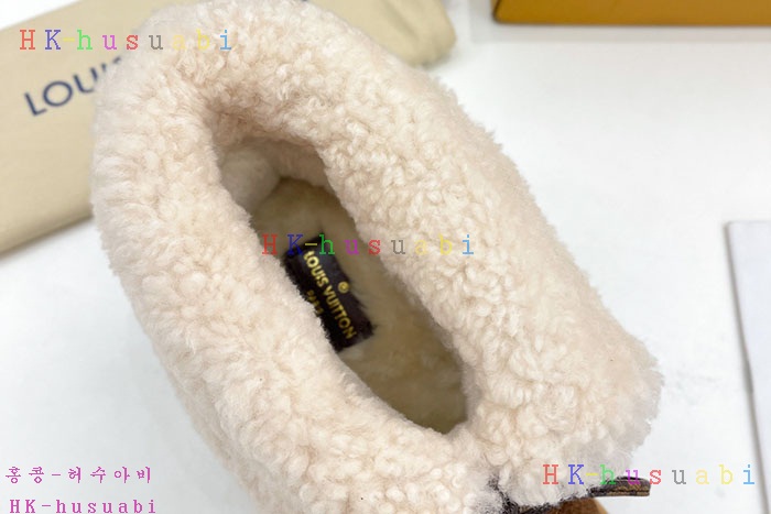 NEW 루이비통 신발 신상 LV 2252001