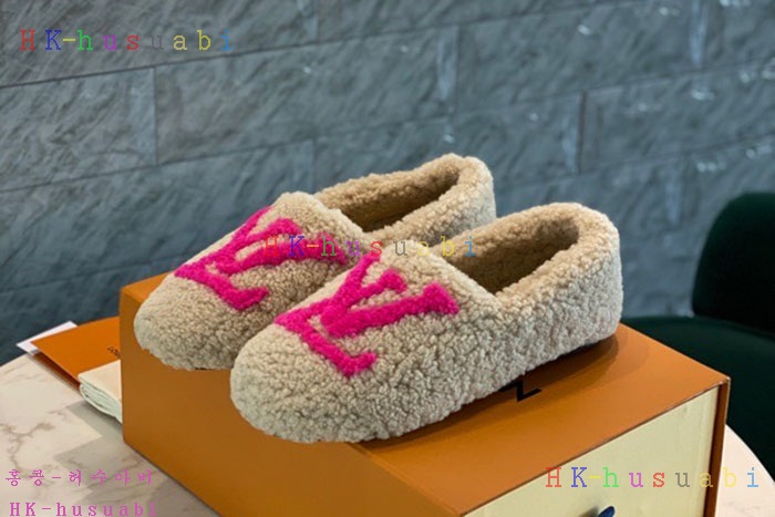 NEW 루이비통 신발 신상 LV 227700