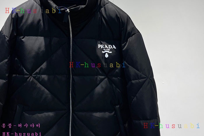 NEW 프라다 패딩 신상 P 992420