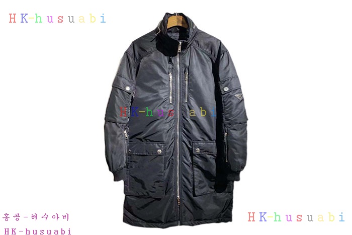 NEW 프라다 패딩 신상 P 992437