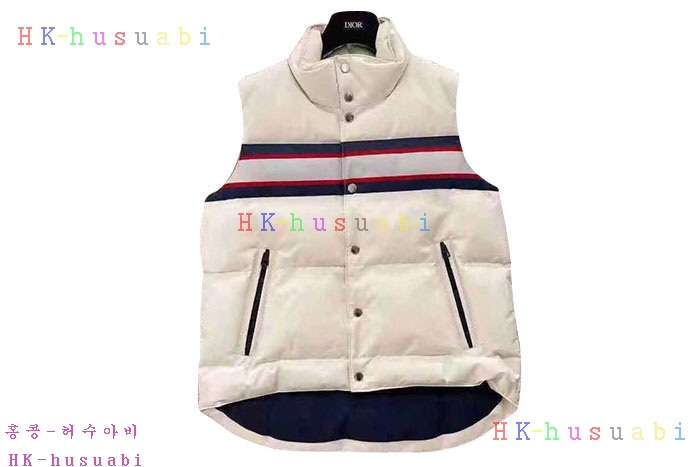 NEW 디올 패딩조끼 신상 DR 5525349
