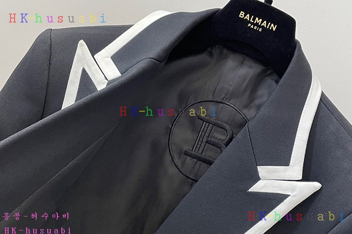 NEW 발망 자켓 신상 BM 552592