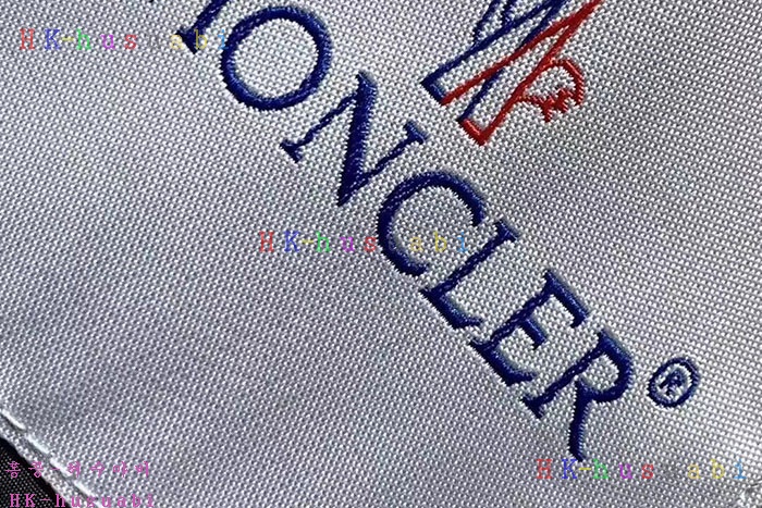 NEW 몽클레어 패딩 신상 M 3525513