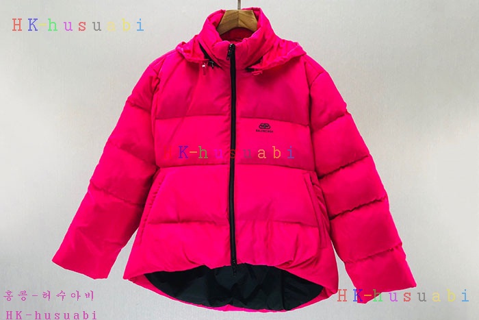 NEW 발렌시아가 패딩 신상 B 4524128