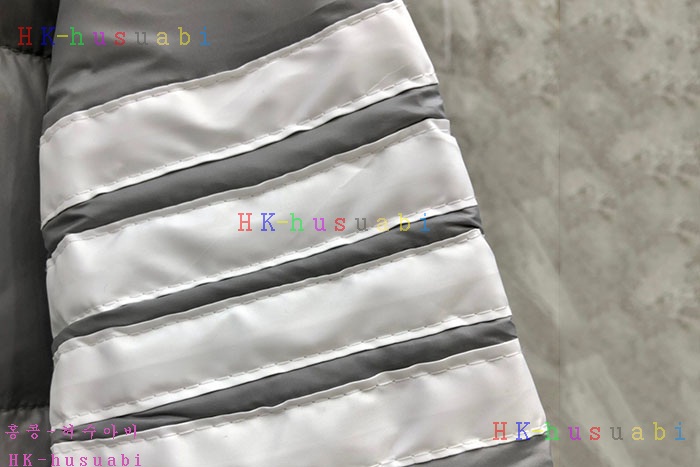 NEW 톰브라운 패딩 신상 TB 6352259