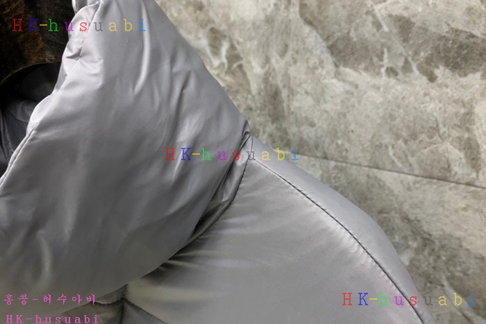 NEW 톰브라운 패딩 신상 TB 6352259