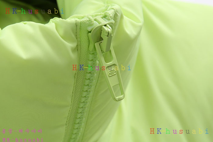 NEW 발렌시아가 패딩 신상 B 662543
