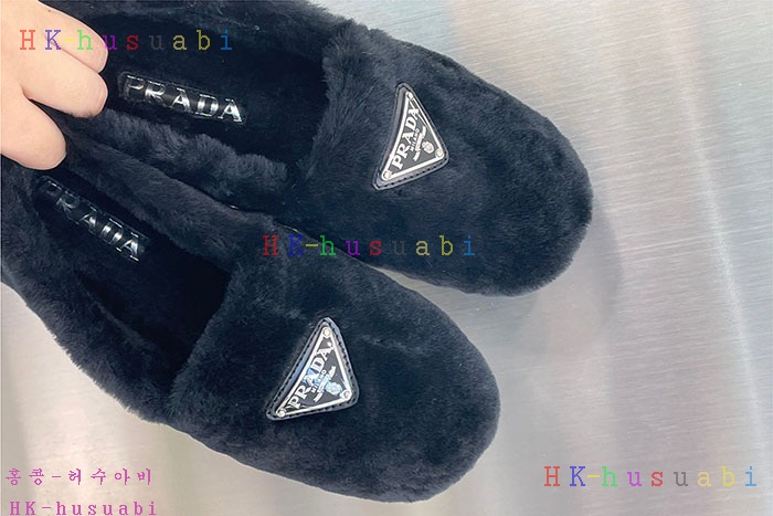 NEW 프라다 신발  신상 P 442823