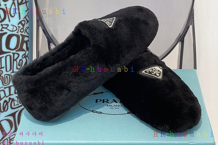 NEW 프라다 신발  신상 P 442823
