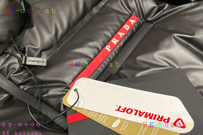 NEW 프라다 패딩 신상  P 3352504
