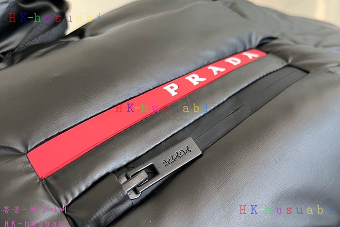 NEW 프라다 패딩 신상  P 3352503