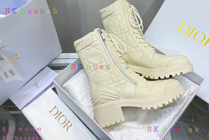 NEW 디올 부츠 신상 DR 2242504