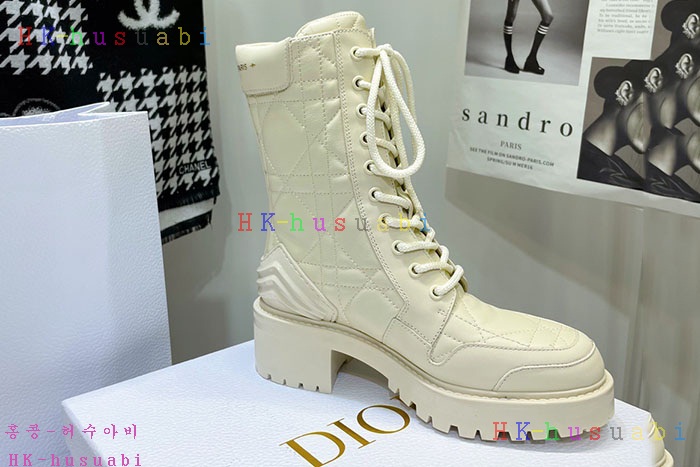 NEW 디올 부츠 신상 DR 2242504