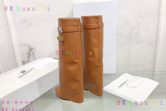 NEW 지방시 부츠 신상 GV 653517