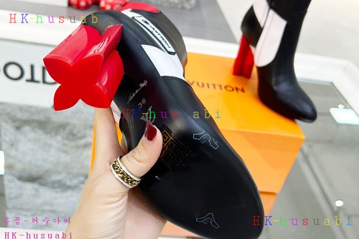 NEW 루이비통 부츠 신상 LV 288218