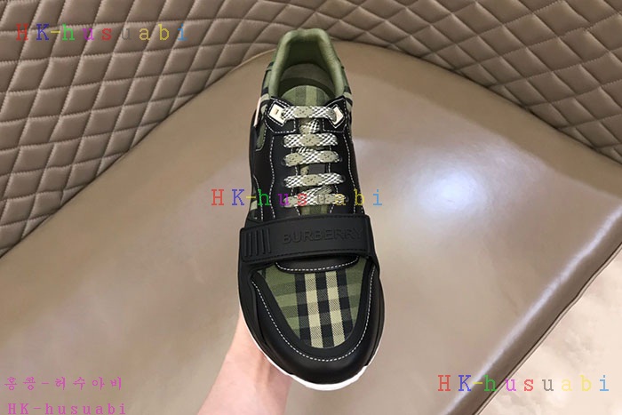 NEW 버버리 신발 신상 B 5525892