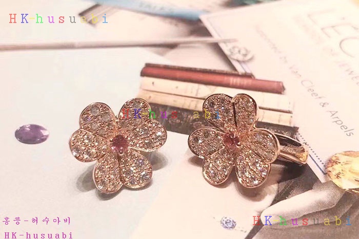 NEW 반클리에 앤 아펠 귀걸이  V 677722