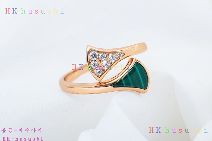 NEW 불가리 반지 신상 B 696626