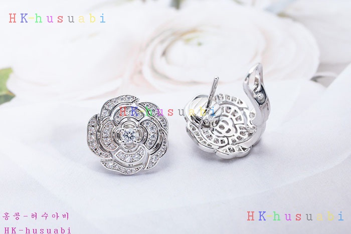 NEW 샤넬 귀걸이 신상 C 552535