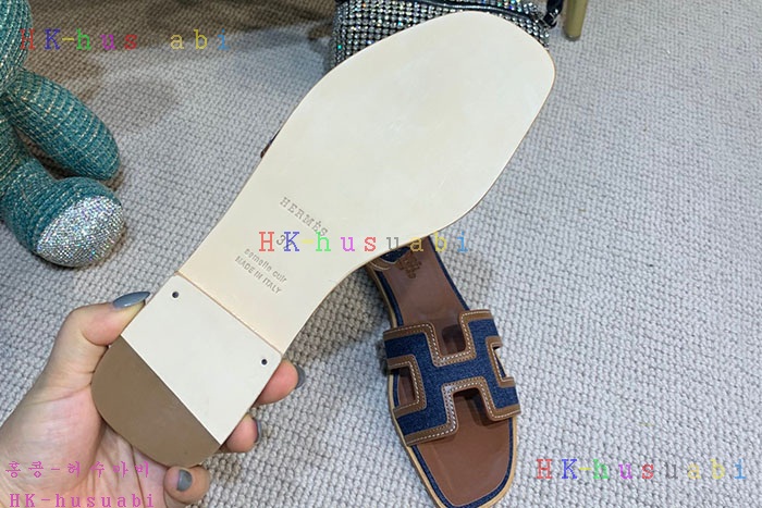 NEW 에르메스 신발 신상 H 9652239