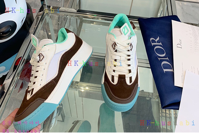 NEW  디올 스니커즈 신상 DR 566901