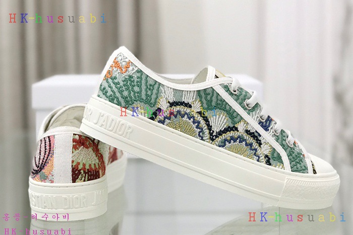 NEW  디올 스니커즈 신상 DR 566918