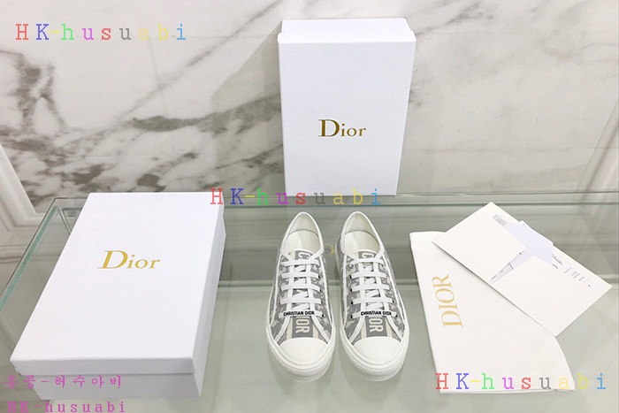 NEW  디올 스니커즈 신상 DR 566929