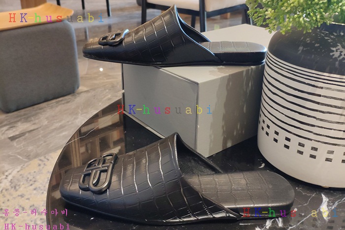 NEW 발렌시아가 신발 신상 B 5582412