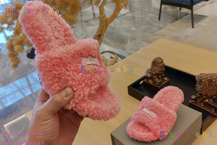 NEW 발렌시아가 신발 신상 B 5582404