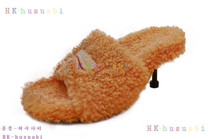 NEW 발렌시아가 신발 신상 B 5582405