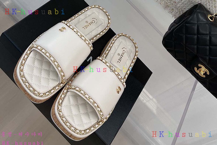 NEW 샤넬 슬리퍼 신상 C 333203