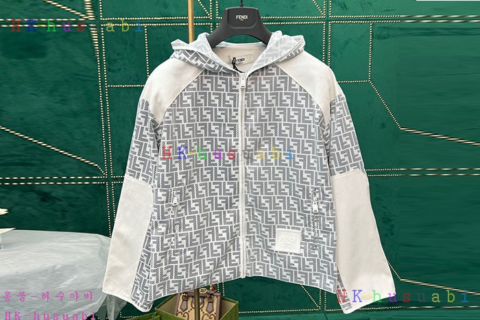 NEW 펜디 상하의셋트 신상 FD 188503