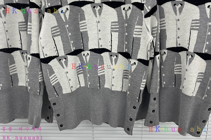 NEW 톰브라운 니트 신상 TB 527704