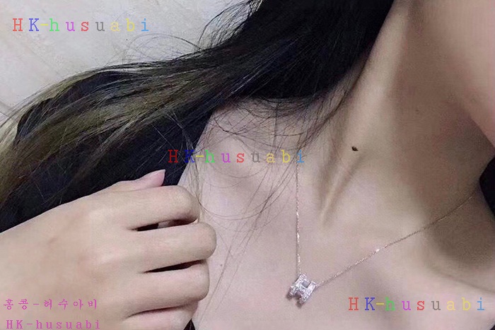 NEW 에르메스 목걸이 신상 H 122223